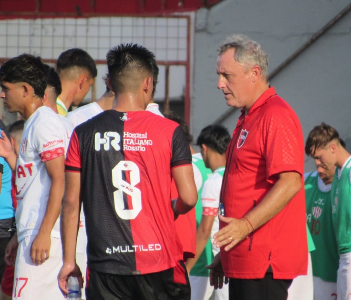 Asumió la dirección técnica de la Reserva y el año pasado estuvo a cargo del primer equipo, sin mayor suerte.