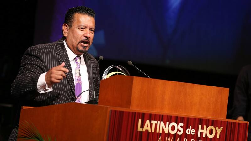 La historia de Richard Montañez ha sido muy cuestionada, pero él asegura que todo lo que narra es cierto.