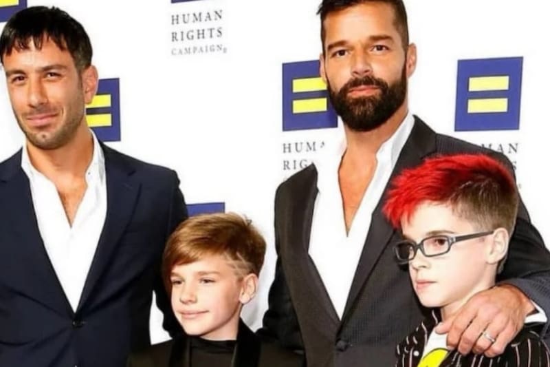revela cómo es su relación con su exesposo, Jwan Yosef