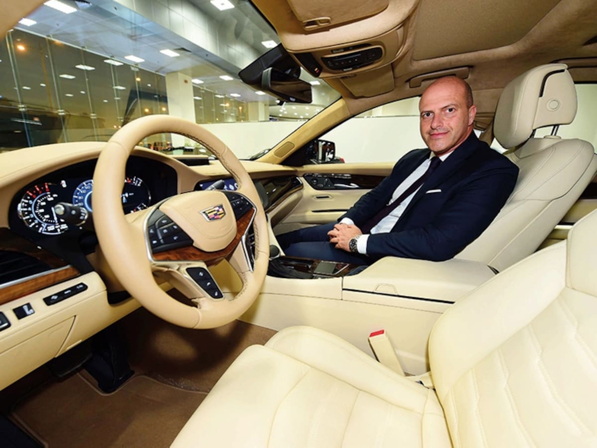 Rimoun Hanouch, empresario automotriz de Medio Oriente, complicó sus opciones de tomar el mando de Universidad de Concepción.