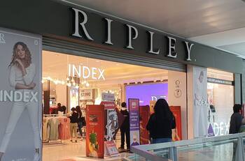 Ripley lanza más de 40 ofertas laborales por temporada de Navidad: Conoce los cargos y cómo postular