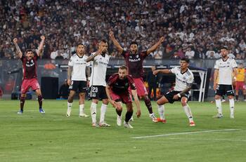 Fue entrenador de Colo Colo, pero le apuesta todas sus fichas a Marcelo Gallardo: “Va a pasar River”