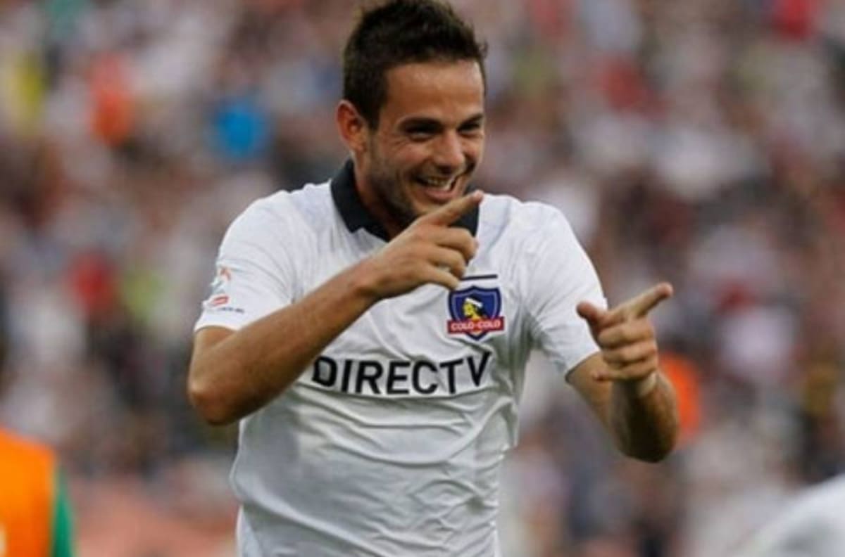 Felipe Campos pide que Octavio Rivero vuelva a Colo Colo tras su salida de Santos Laguna