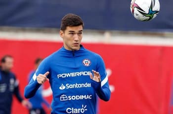 Rechazó a Chile, pudo jugar el Mundial de Clubes con Messi y hoy está retirado con 26 años