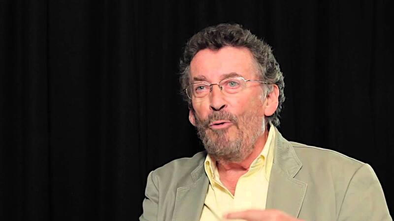 Robert Powell ya no casi no aparece en los medios de comunciación.