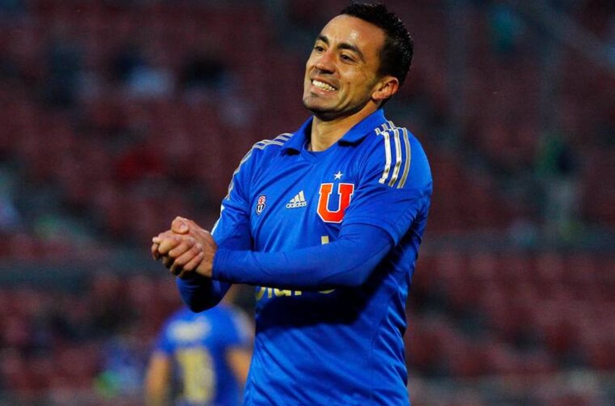 “Me arrepentí de ir de la UC a la U; le rogaba a Sampaoli que me dejara salir pero ese señor convence más que Tony Kamo”