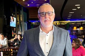 Roberto Dueñas responde a extrabajadores después de ser acusado de maltrato y difamación