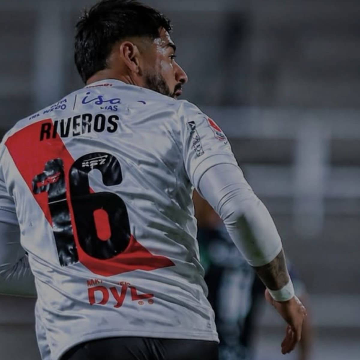 “Si hemos cometido errores...”: Curicó Unido se despide de uno de sus delanteros en Primera B