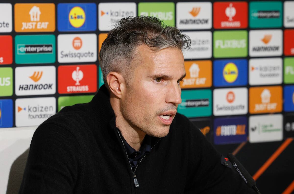 “Manuel Pellegrini es un ejemplo como entrenador, es un grande y se ve cómo funciona su equipo”