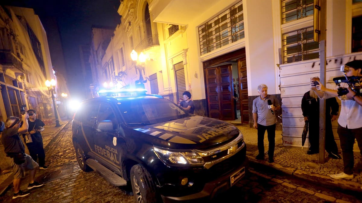 VIDEO | Así fue la caótica detención de Robinho en Brasil: cumplirá 9 años de cárcel por violación grupal