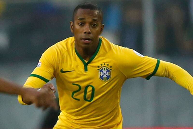 Robinho en su etapa como futbolista profesional.