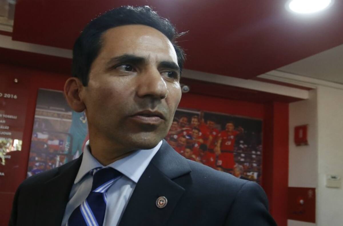 Rodrigo Robles: "Se evalúa jugar la Copa Chile en un formato reducido"