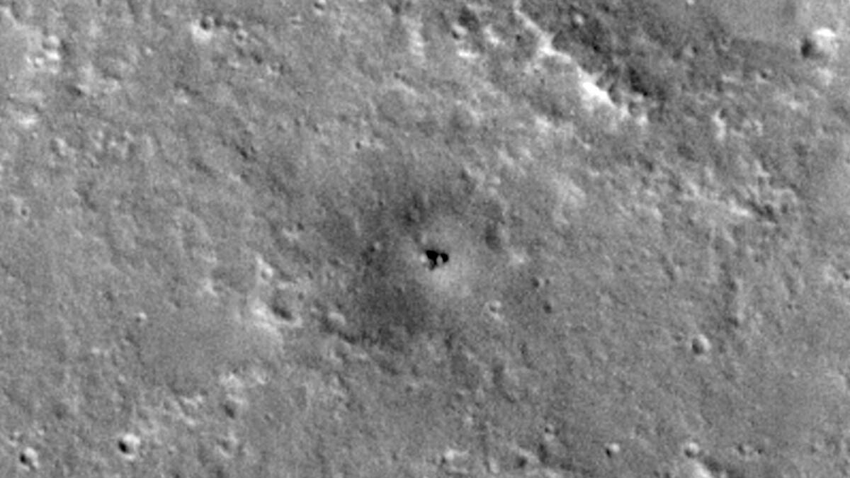 NASA capturó desde el espacio imágenes de robot muerto en Marte