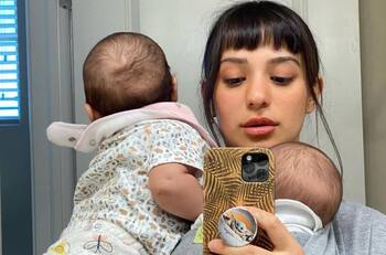 “El color no tiene género”: Rocío Toscano responde a quienes la critican por ponerle “ropa de mujer” a su hijo