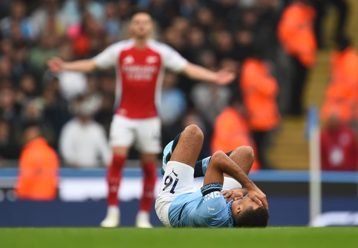 La lesión del Balón de Oro desbarrancó la temporada del City. EFE