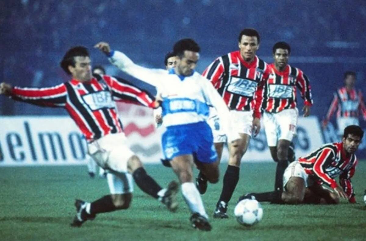 Emblemático jugador de la UC se juntó con Rodrigo Barrera: “El goleador histórico de verdad”