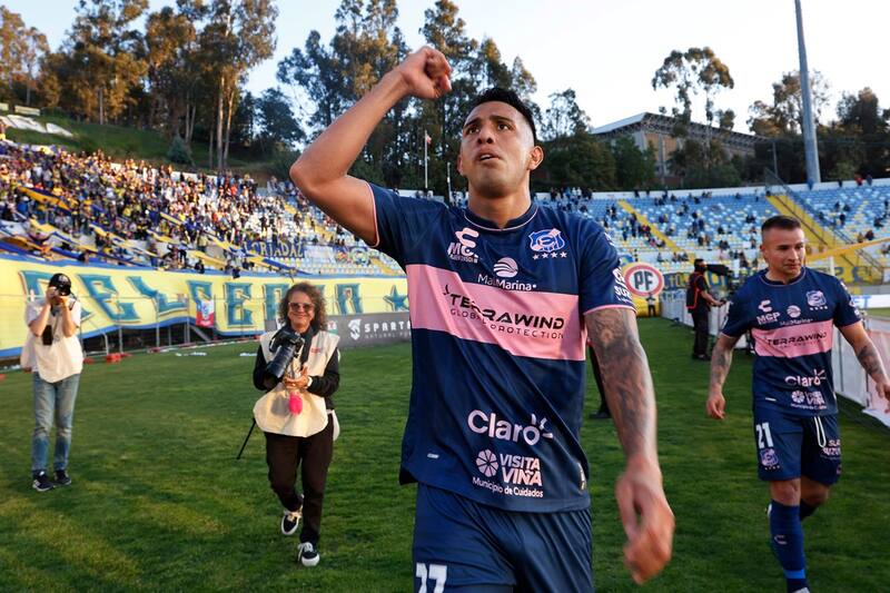 Everton venció por 2-0 a Cobreloa en la fecha 26 del Campeonato Nacional. Foto: Aton