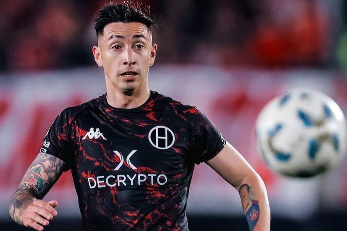 Rodrigo Echeverría lleva 11 partidos como titular esta temporada en Argentina.