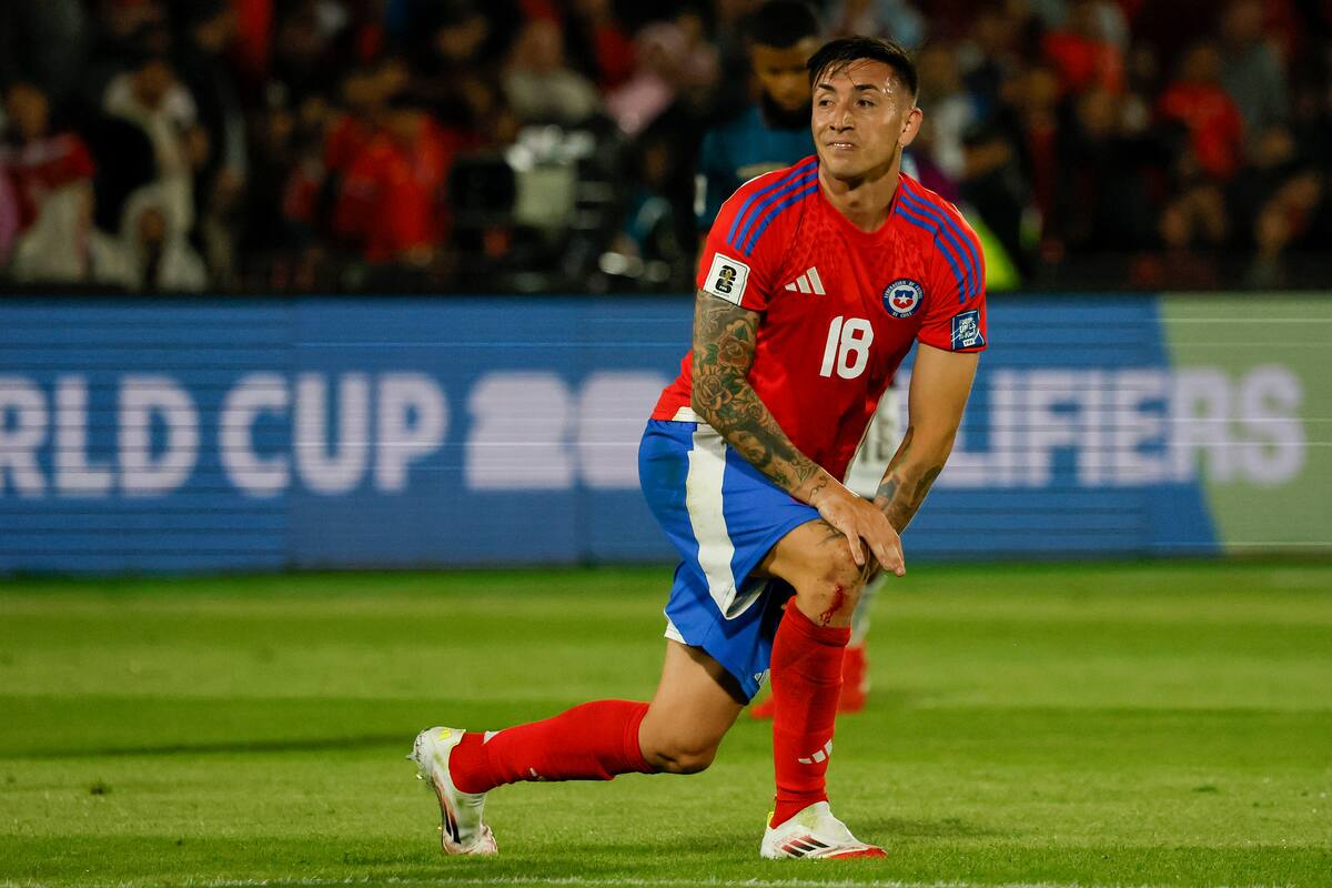 con la selección chilena. Agencia Aton