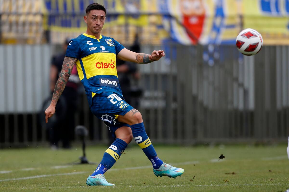 Rodrigo Echeverría se marchará de Everton.