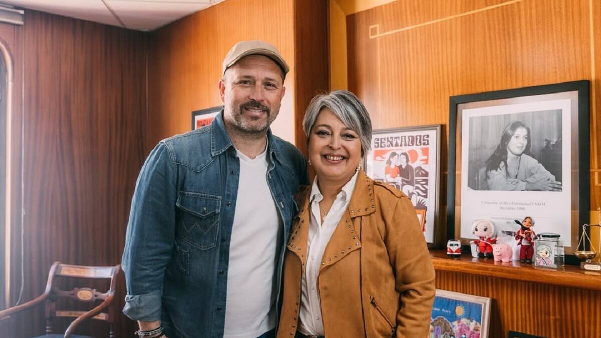 Rodrigo Goldberg se suma al comando de Jeannette Jara y dirige su mirada a Colo Colo y la U