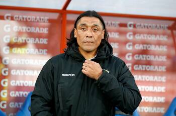 “Kalule Meléndez es el técnico idóneo para Colo Colo; tiene una forma de trabajar muy parecida a la del Bichi Borghi”