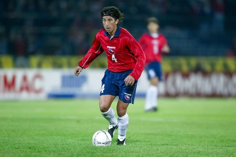 Rodrigo Pérez, el 9 de septiembre de 2003, en el partido Chile vs Perú de las Eliminatorias a Alemania 2006. Foto: Partidos de La Roja.