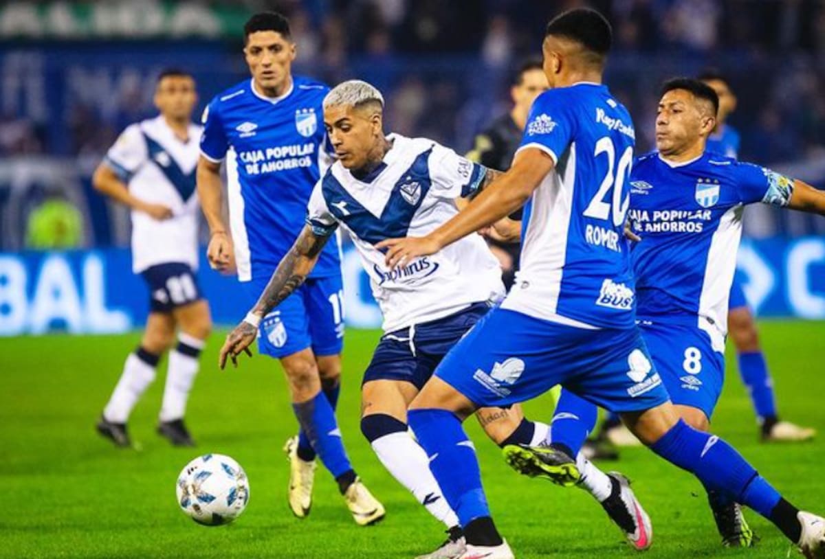, delantero uruguayo de Vélez Sarsfield.
