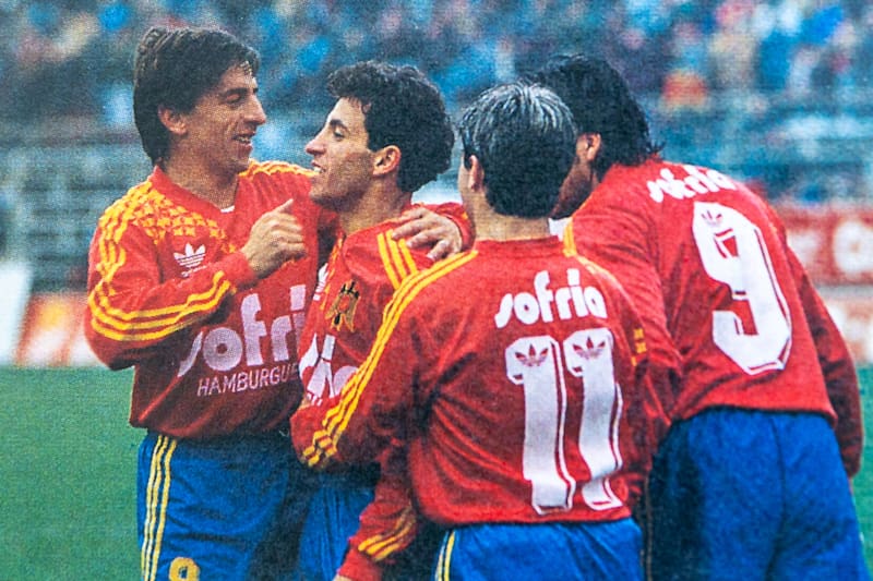 Una postal de Unión Española en los 90. Foto: Revista Don Balón