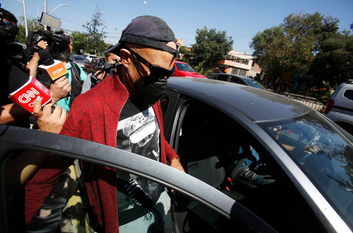 Rodrigo Rojas Vade se encuentra en riesgo vital tras recibir feroz golpiza: todo lo que se sabe