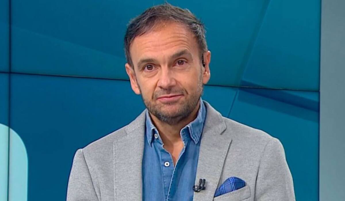 sufre la muerte de un familiar.