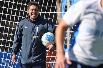 VIDEO | Dio vuelta la página: así fue el primer entrenamiento de la UC post Tiago Nunes