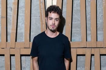 Quién es Rodrigo Walker, actor chileno