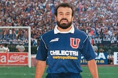 “Viajé y dejé firmado mi contrato en la U; al volver la dirigencia ni siquiera lo había visto y por eso me fui a Colo Colo”