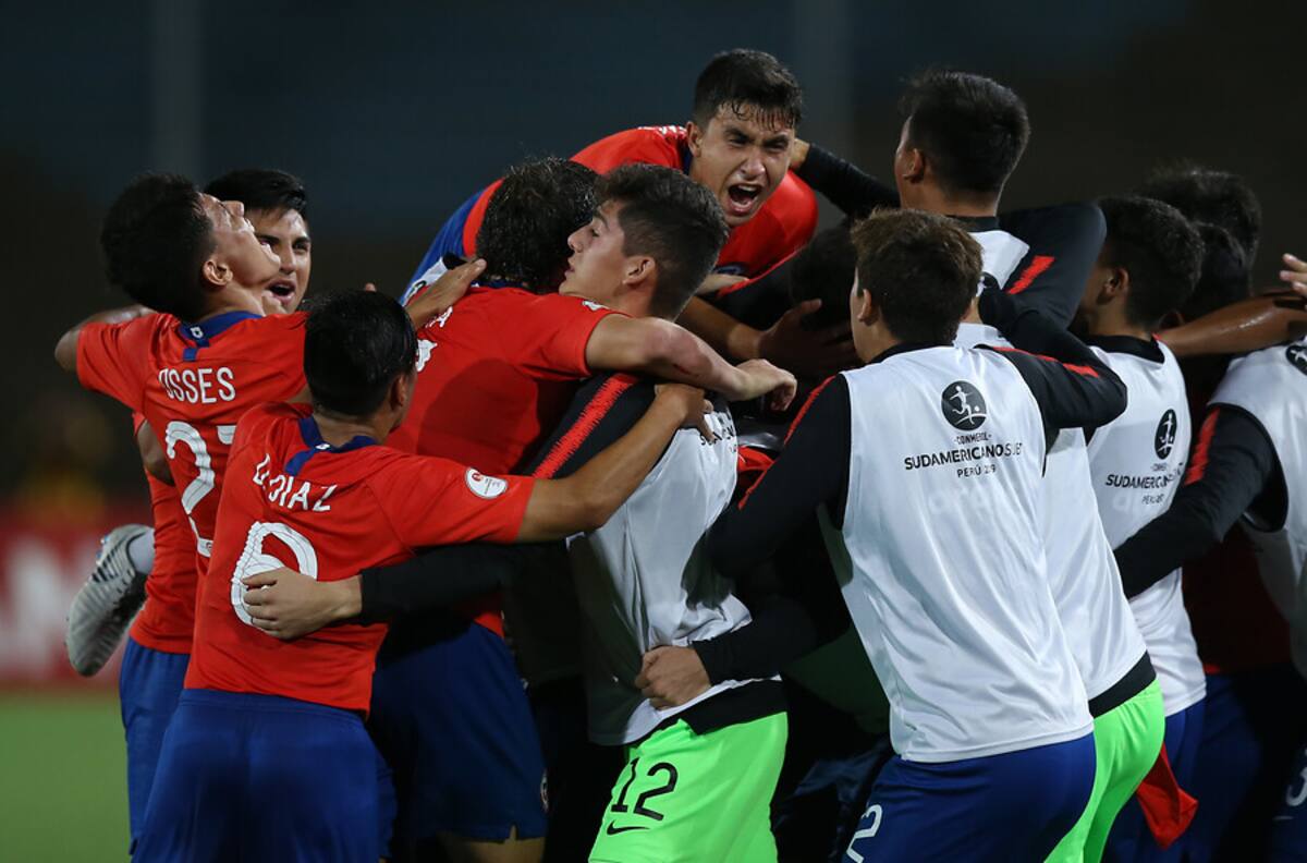 Cristián Leiva entregó nómina de 'Roja' Sub 17 para amistosos ante Brasil