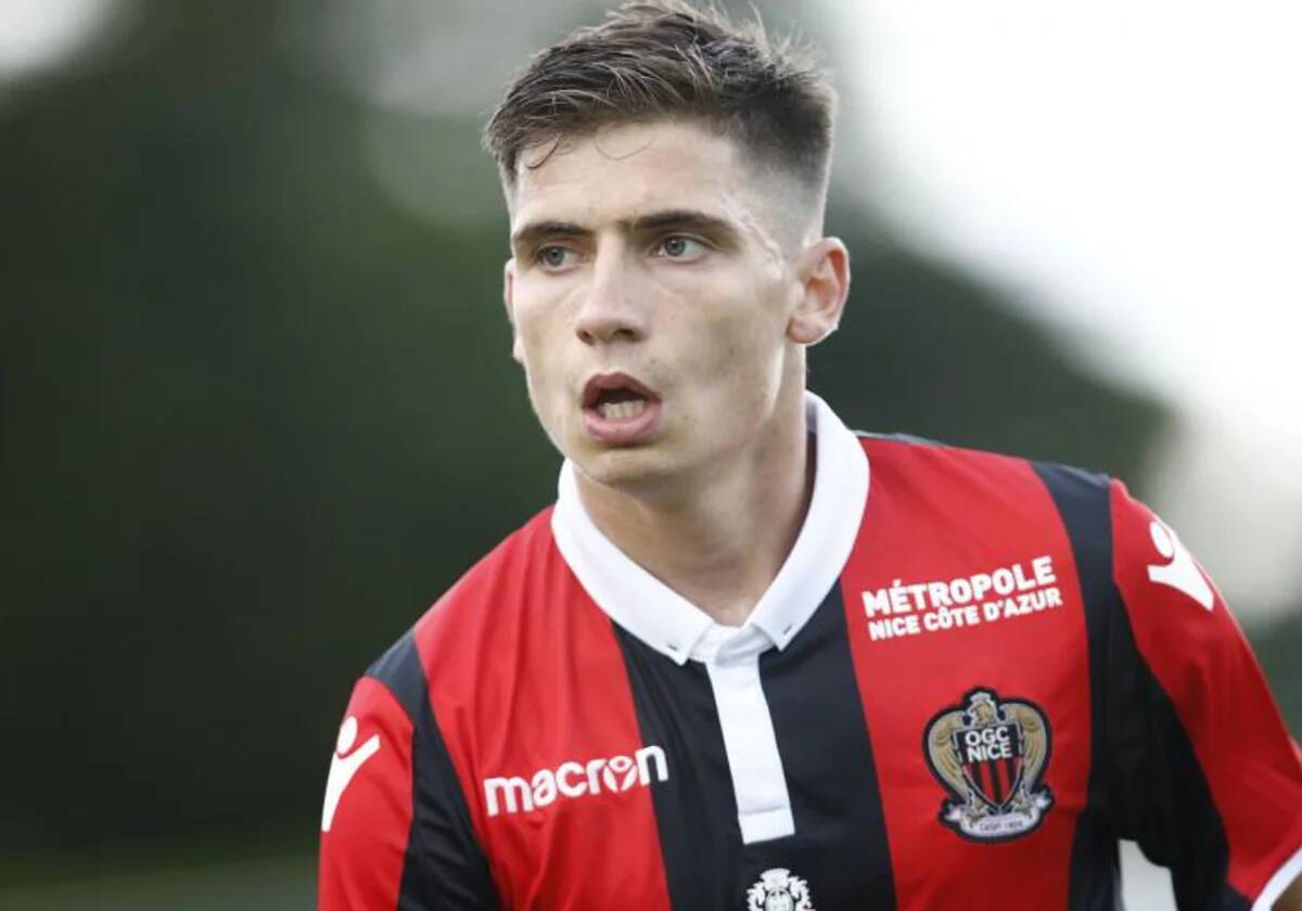 es el primer fichaje del Betis en este mercado.