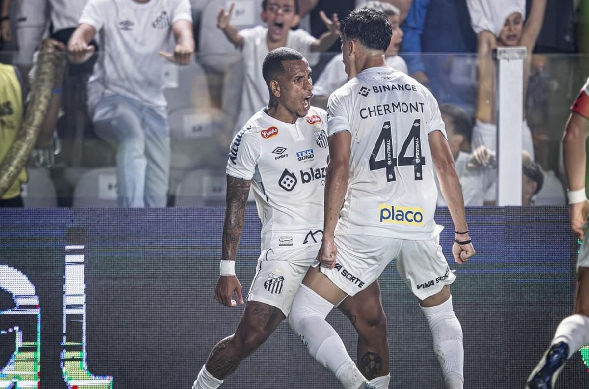 Brilló en Chile y ahora se lució con un impactante gol olímpico en Brasil