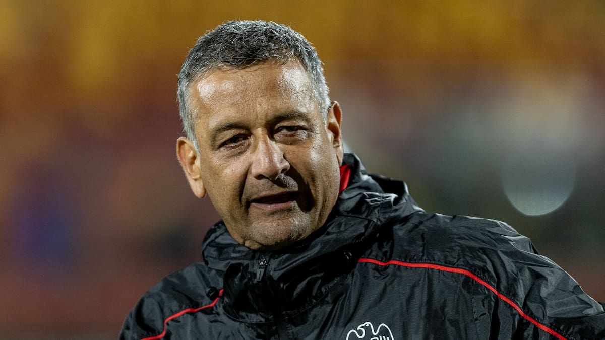 Ronald Fuentes pone mano dura en Unión Española: este jugador será el primero en dejar el club