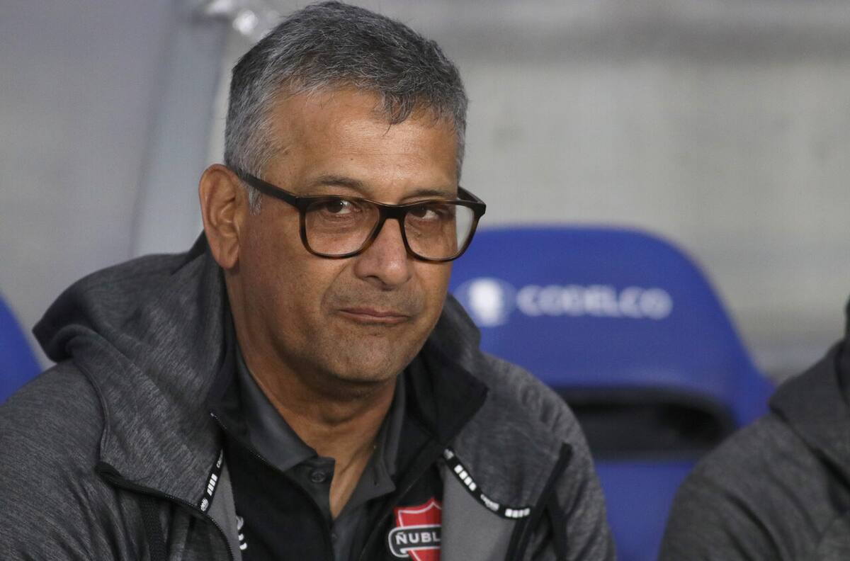 Piero Maza no perdona a Ronald Fuentes y denuncia trato “humillante” del DT tras fuertes insultos