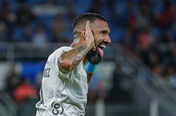 “Bienvenido a casa”: Ronnie Fernández volvió a Chile