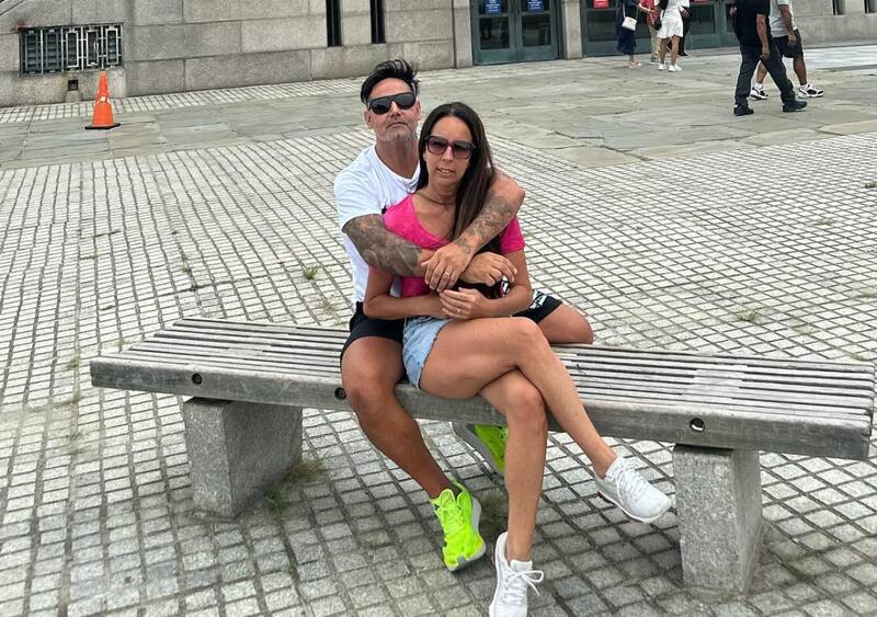 junto a su pareja, Javiera del Campo