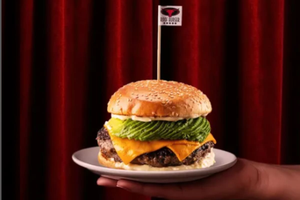 Este local de comida cuenta con dos sucursales en la Región Metropolitana. Foto: Sitio Roof Burger.