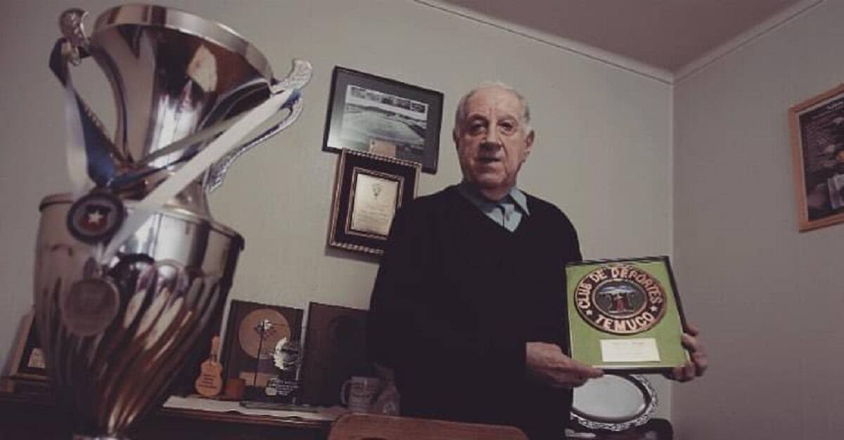Legendario entrenador de Deportes Temuco.