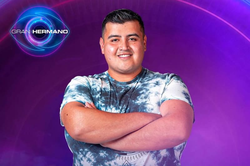 Rubén Gutiérrez tuvo un percance en la cocina que terminó por encender la alarma de incendios.