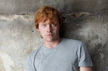 Rupert Grint se estrenó en Instagram presentando a su pequeña hija