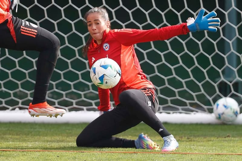 La arquera adelantó su visión de las eliminatorias mundialistas. Foto: Instagram Ryann Torrero.