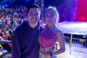 Regaló entradas al circo: así fue el lanzamiento de la candidatura a reina de Viña de Sabrina Sosa