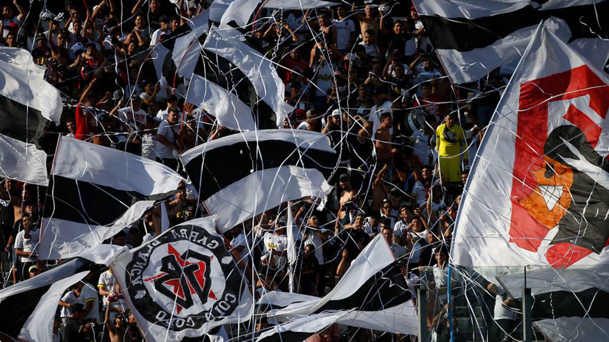 Hincha de Colo Colo sorprende al colocar una frase del himno en una prueba