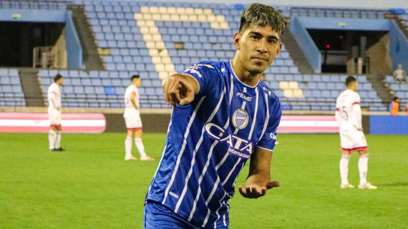 Le gusta a Jorge Almirón: revelan el nombre del nuevo delantero que está en la órbita de Colo Colo