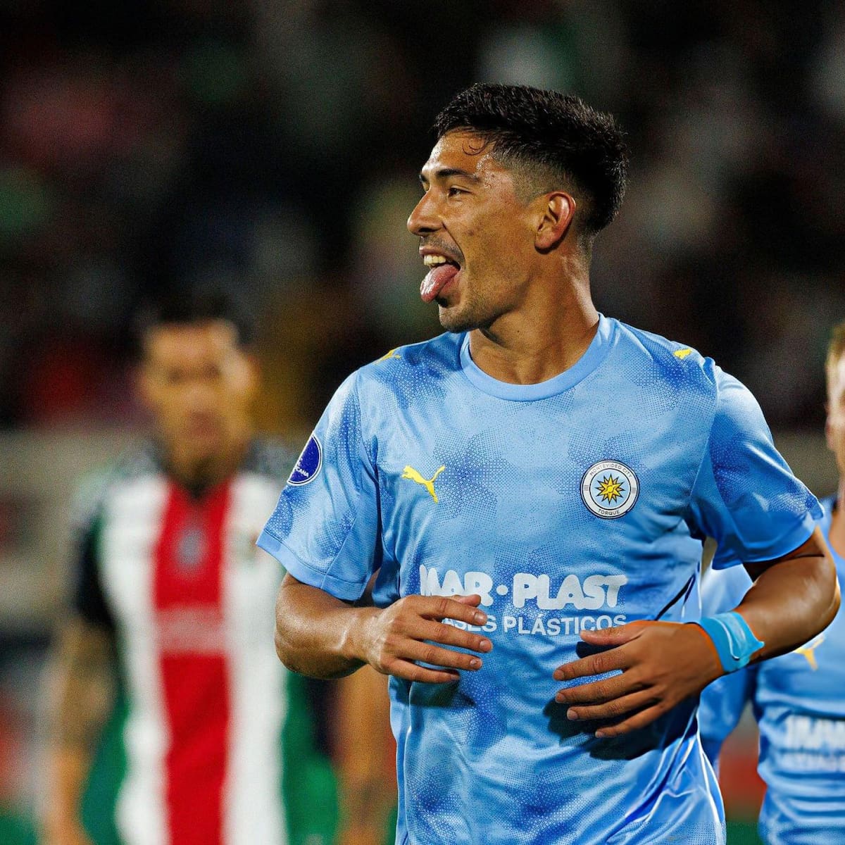 “Volví a ser el que era”: Salomón Rodríguez saca pecho por su renacer goleador tras su opaco paso por Colo Colo
